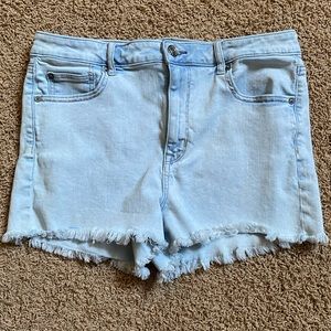 ** ON HOLD ** American Eagle Hi-Rise Shorts